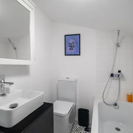 Hébergement de vacances Whome Lisbon's Heartbeat Your Premier Address For Explorers
