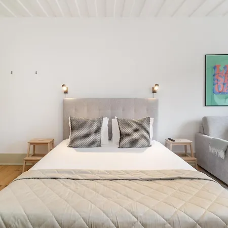 Dom wakacyjny Whome Lisbon's Heartbeat Your Premier Address For Explorers Lizbona